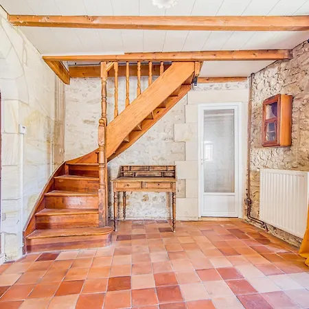 Maison De St Genes *