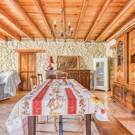 Maison De St Genes * Saint-Genes-de-Blaye