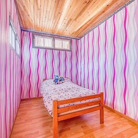 Maison De St Genes *
